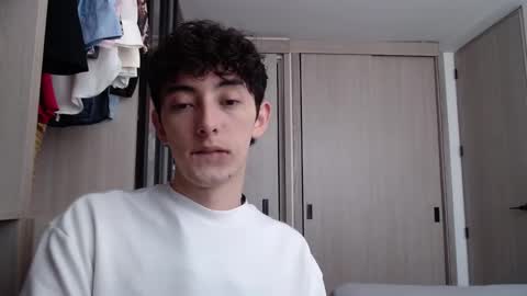 Snapshot of mikebelf4 chatting on 03/03/25, 06:12 Mikebelf4 online show from 03/03/25, 06:12