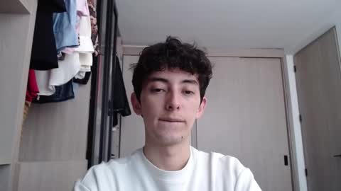 Snapshot of mikebelf4 chatting on 03/03/25, 10:10 Mikebelf4 online show from 03/03/25, 10:10