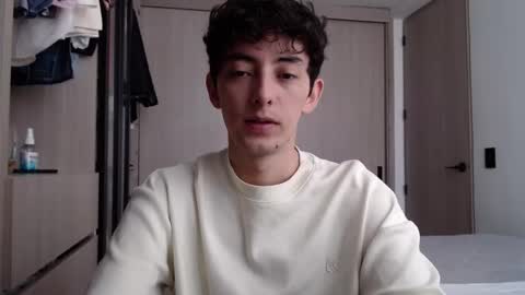 Snapshot of mikebelf4 chatting on 03/04/25, 03:48 Mikebelf4 online show from 03/04/25, 03:48