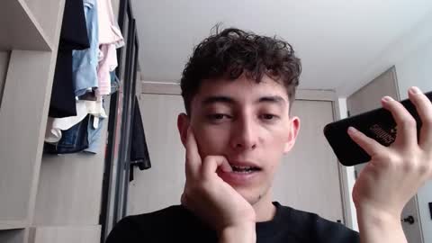 Snapshot of mikebelf4 chatting on 03/12/25, 07:38 Mikebelf4 online show from 03/12/25, 07:38