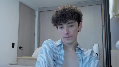 Snapshot of mikebelf4 chatting on 09/26/25, 09:41 Mikebelf4 online show from 09/26/25, 09:41