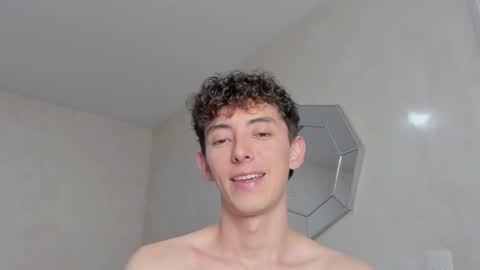 Snapshot of mikebelf4 chatting on 11/13/25, 09:58 Mikebelf4 online show from 11/13/25, 09:58