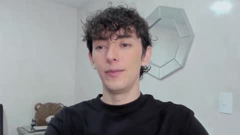 Snapshot of mikebelf4 chatting on 02/03/26, 01:37 Mikebelf4 online show from 02/03/26, 01:37