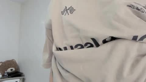 Snapshot of mikebelf4 chatting on 02/17/26, 11:44 Mikebelf4 online show from 02/17/26, 11:44