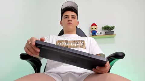 Mike Cooper online show from 02/03/26, 06:22