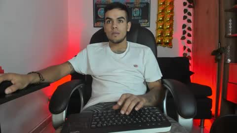 Snapshot of mikee_scooth chatting on 01/04/25, 08:16 mikee_scooth online show from 01/04/25, 08:16