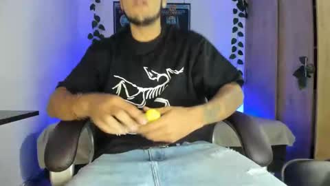 Snapshot of mikee_scooth chatting on 03/07/25, 08:34 mikee_scooth online show from 03/07/25, 08:34