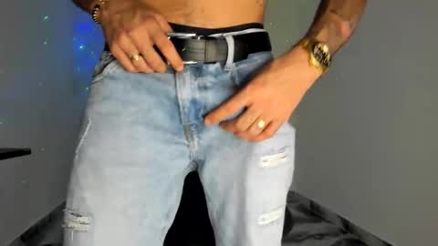 Snapshot of mikee_scooth chatting on 02/19/26, 06:26 mikee_scooth online show from 02/19/26, 06:26