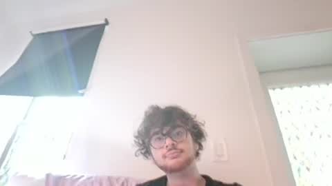 Snapshot of mikehunt897 chatting on 07/08/26, 02:10 mikehunt897 online show from 07/08/26, 02:10