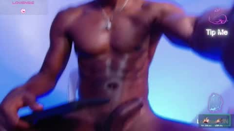 Snapshot of mikejaybr chatting on 12/17/25, 05:30 Mike Jay online show from 12/17/25, 05:30