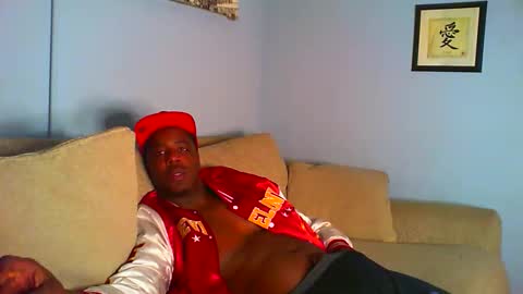 Snapshot of mikejones1415 chatting on 02/14/26, 10:17 mike jones online show from 02/14/26, 10:17