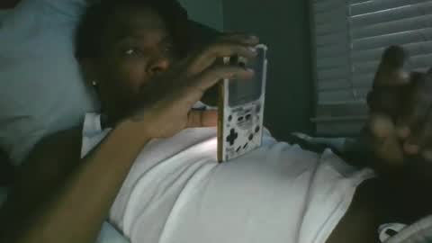 mikelew40402 online show from 11/23/25, 10:09