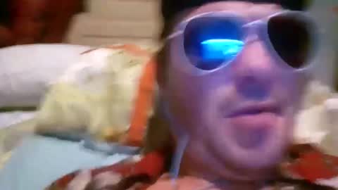 Snapshot of mikemike11k chatting on 02/02/25, 03:32 mikemike11k online show from 02/02/25, 03:32