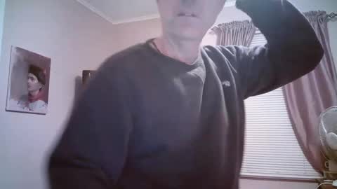 Mike online show from 10/27/25, 02:15