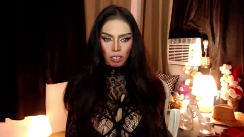 Snapshot of mikeyalawi03 chatting on 10/27/25, 09:46 Mistress MikeyAlawi online show from 10/27/25, 09:46