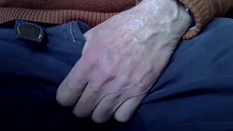 mikeybed online show from 02/10/25, 03:21