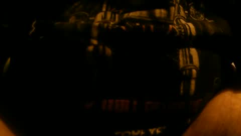 Snapshot of mikeyd1a chatting on 01/19/25, 03:32 mikeyd1a online show from 01/19/25, 03:32