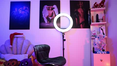 mikeymorningstar online show from 12/06/24, 07:45