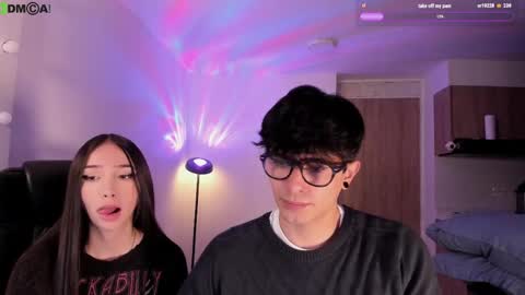 VIOLETAMIKE online show from 04/21/26, 02:51