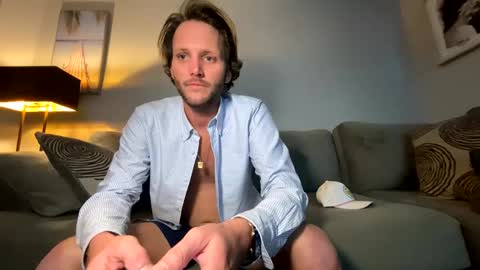 mikeywhite123 online show from 01/26/25, 11:06