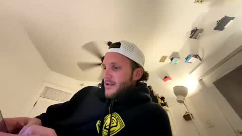 mikeywhite123 online show from 01/31/25, 07:39