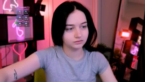 miki_ti online show from 11/27/25, 10:39