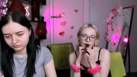 miki_ti online show from 02/18/26, 04:25