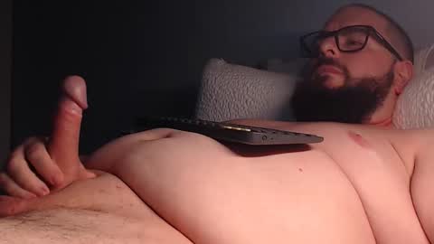 Snapshot of mikilin chatting on 10/17/25, 09:17 Miki online show from 10/17/25, 09:17