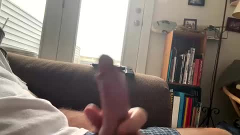 Snapshot of mikkah7 chatting on 10/14/25, 04:30 Mikkah online show from 10/14/25, 04:30