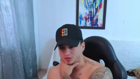 MIKKE online show from 12/02/25, 02:23