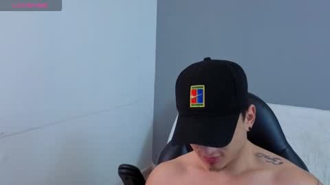 MIKKE online show from 02/02/26, 02:05