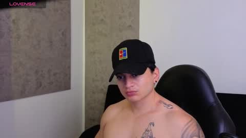 MIKKE online show from 03/04/26, 02:45