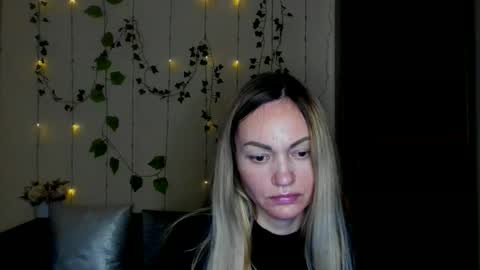 Adalina online show from 12/20/25, 04:36