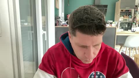 miklp8463 online show from 04/03/26, 07:28