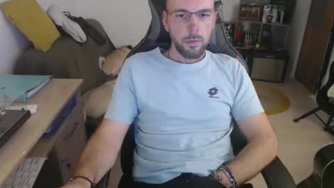 mikmik91 online show from 01/12/26, 04:12