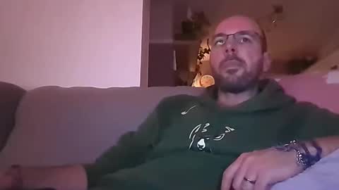 mikmik91 online show from 02/09/26, 12:47