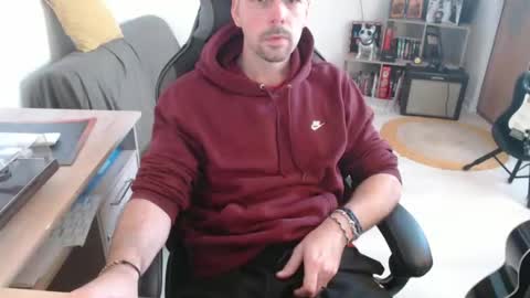 mikmik91 online show from 02/17/26, 10:56