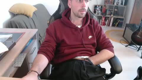 mikmik91 online show from 02/26/26, 03:44