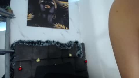 Snapshot of mikoto_urab chatting on 12/13/24, 03:54 Mikoto Urb online show from 12/13/24, 03:54