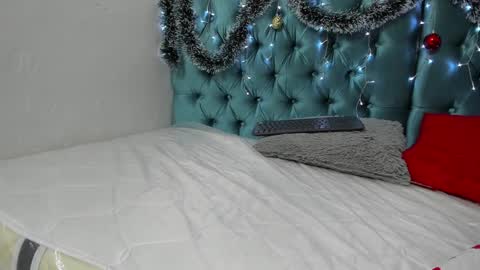 Snapshot of mikoto_urab chatting on 12/29/24, 06:45 Mikoto Urb online show from 12/29/24, 06:45