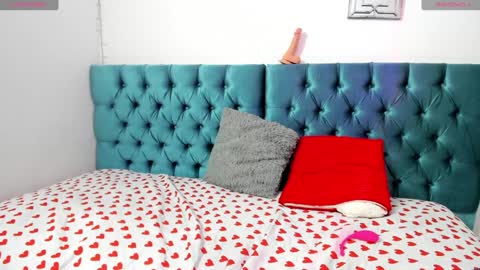 Snapshot of mikoto_urab chatting on 01/27/25, 09:33 Mikoto Urb online show from 01/27/25, 09:33