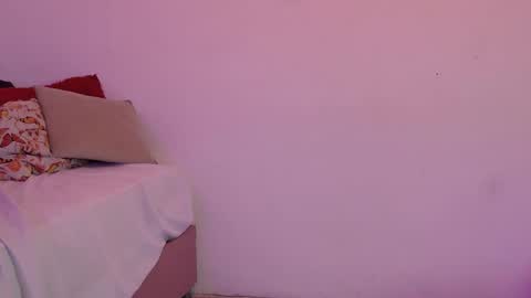 Snapshot of mikoto_urab chatting on 10/27/25, 07:07 Mikoto Urb online show from 10/27/25, 07:07