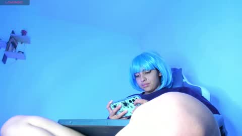  miku katsuragi  online show from 02/14/25, 07:28