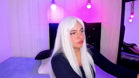 Snapshot of miku_katsuragi chatting on 11/17/25, 07:08 miku katsuragi online show from 11/17/25, 07:08