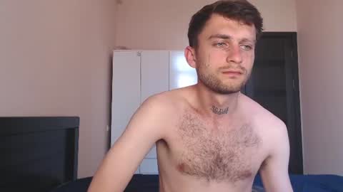 Snapshot of mikw63 chatting on 06/10/26, 06:01 Sin online show from 06/10/26, 06:01