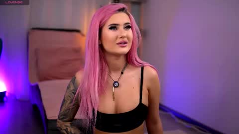 Miky online show from 02/13/26, 04:19