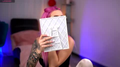 Miky online show from 02/28/26, 04:02