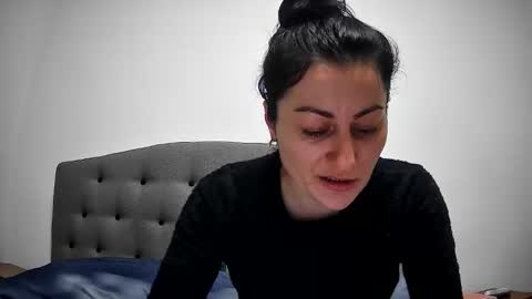 Mikyloveu online show from 02/19/26, 04:36