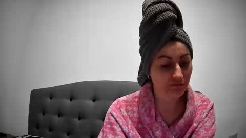 Mikyloveu online show from 03/14/26, 04:56