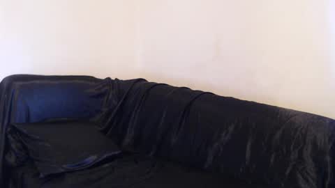 Miky Zazo online show from 04/17/26, 08:39